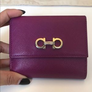 💯 % authentic Salvatore Ferragamo wallet.